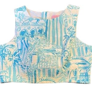 Lilly pullitzer crop top/zipper back. Light blue and white. Valencia